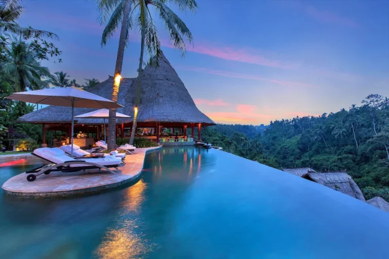 Luxury Honeymoon Resort Booking: Top Resorts, Benefits & How to Book